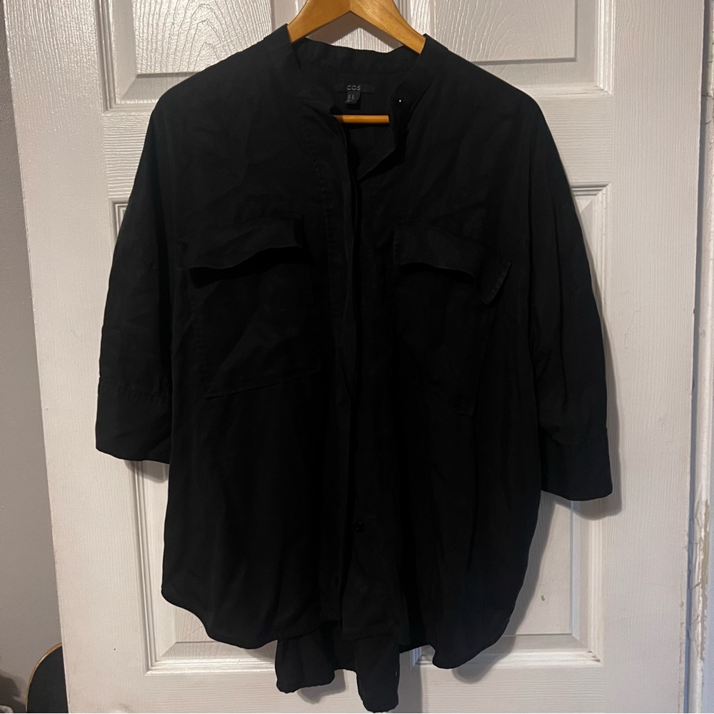 EOS Black button down shirt XS